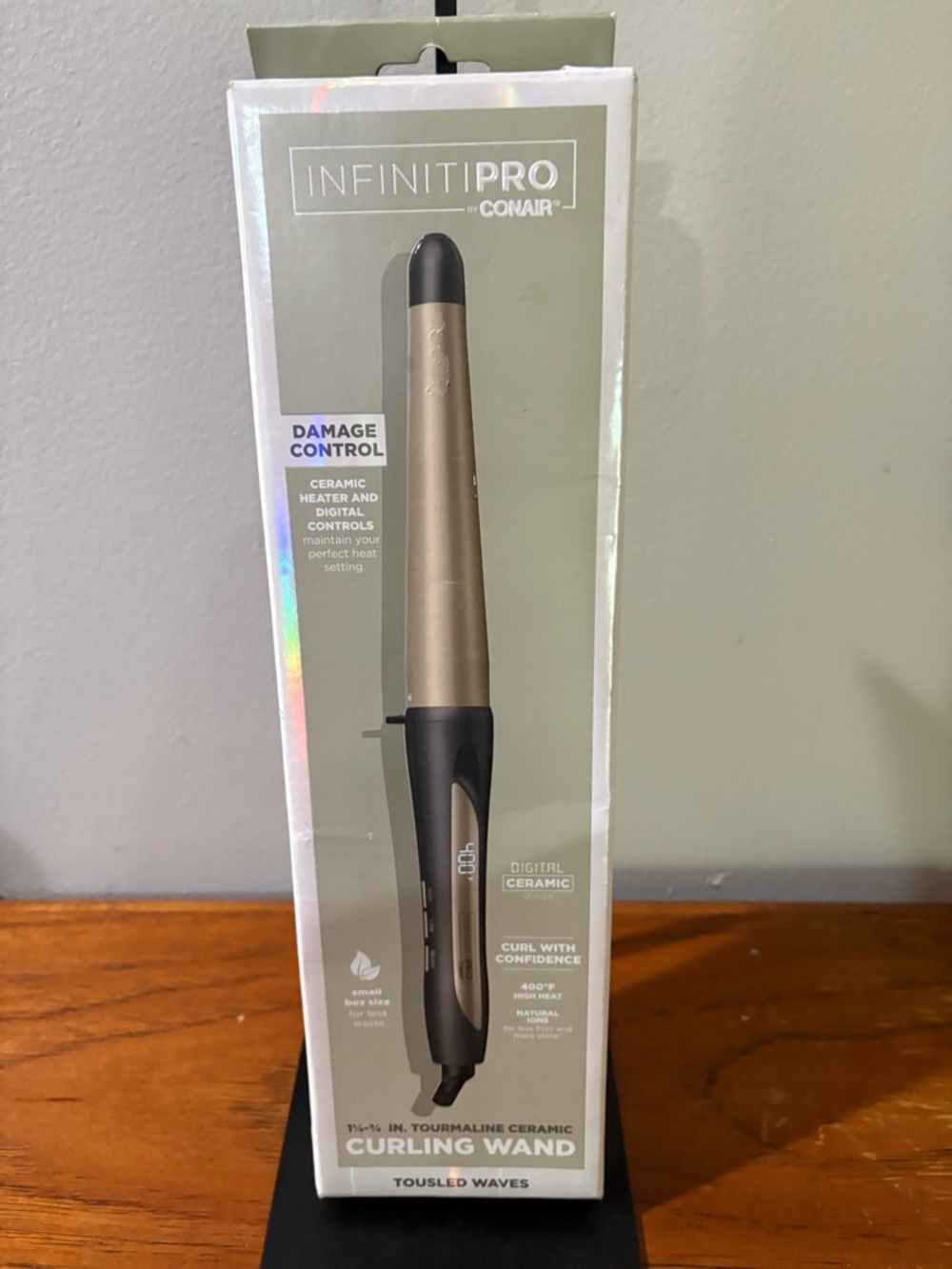 INFINITIPRO by Conair Curling Wand - Gold and Black